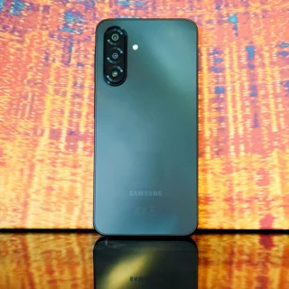 گوشی موبایل سامسونگ مدل Galaxy A17 4G دو سیم کارت ظرفیت 128 گیگابایت و رم 4 گیگابایت - ویت 102127415